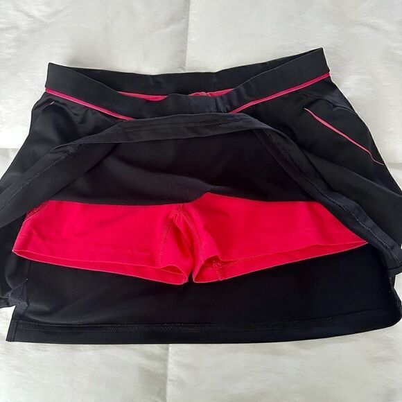 Adidas black with pink trim, Supernova Athletic skorts. - Picture 3 of 5